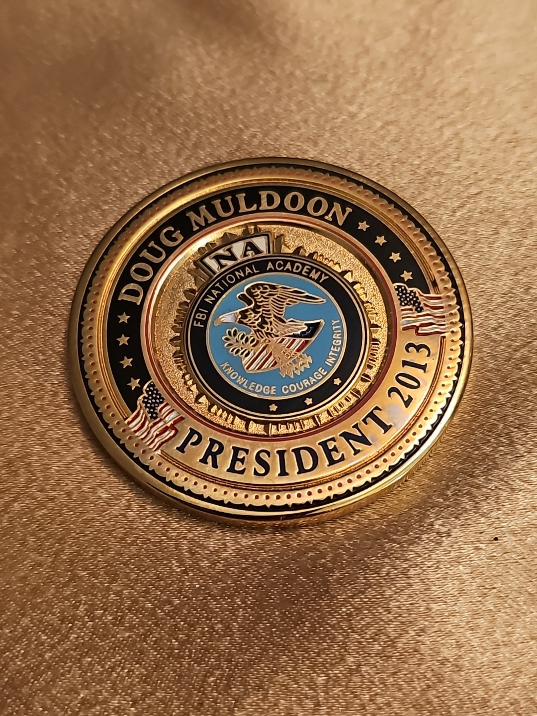 FBI National Academy Session 198 Challenge Coin Police 1993 FBI National Academy Session 198 Challenge Coin Police 1993