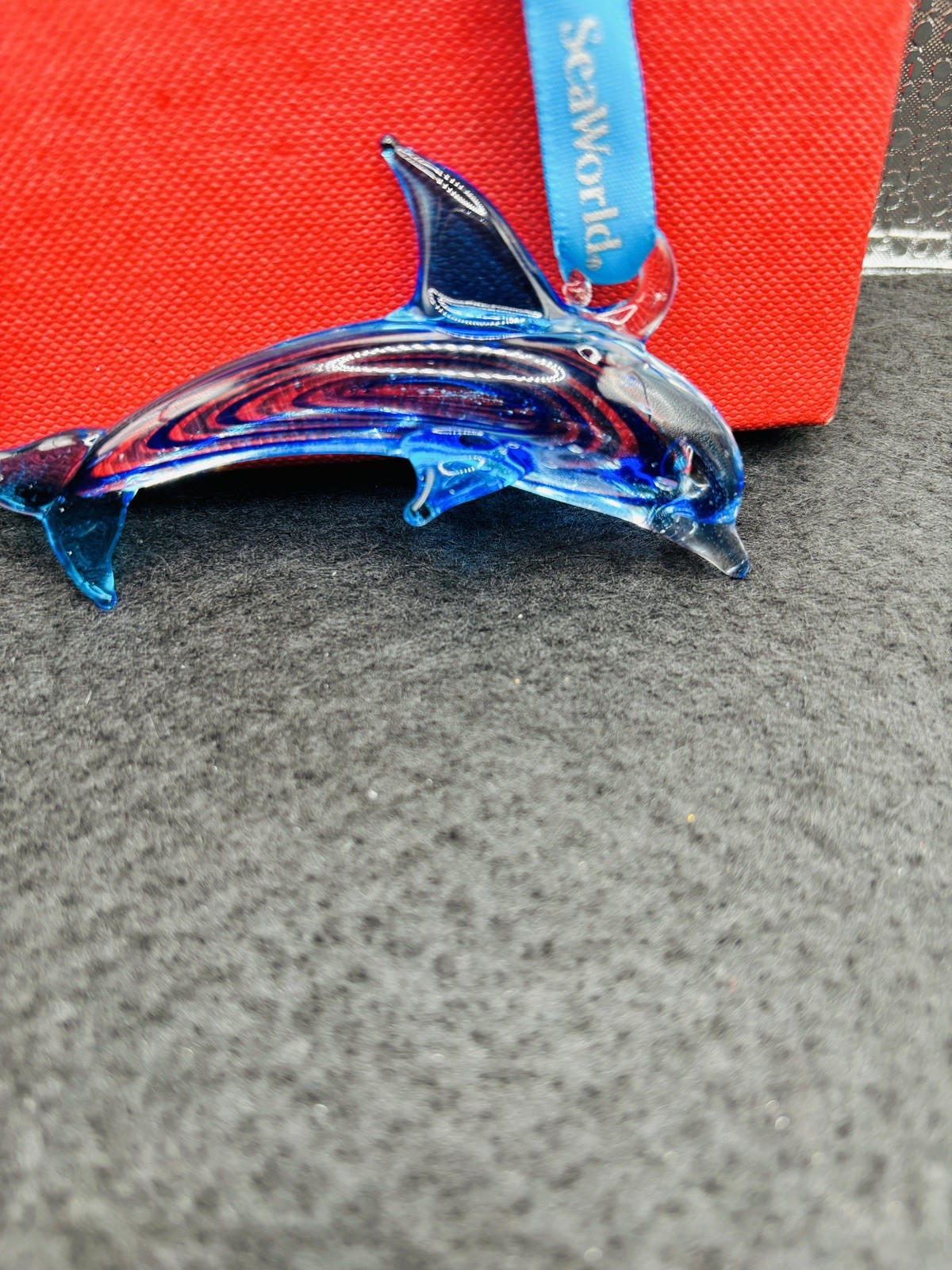 SeaWorld 2010 Blown Blue Swirl Glass Orca Dolphin Ornament in box New SeaWorld 2010 Blown Blue Swirl Glass Orca Dolphin Ornament in box New