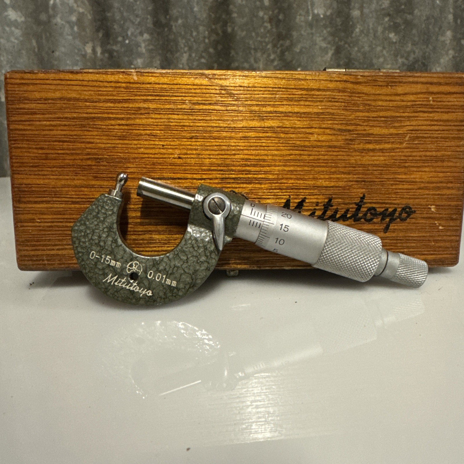 MITUTOYO MICROMETER 0-15MM in Original Box Made In Japan Vintage 1940s