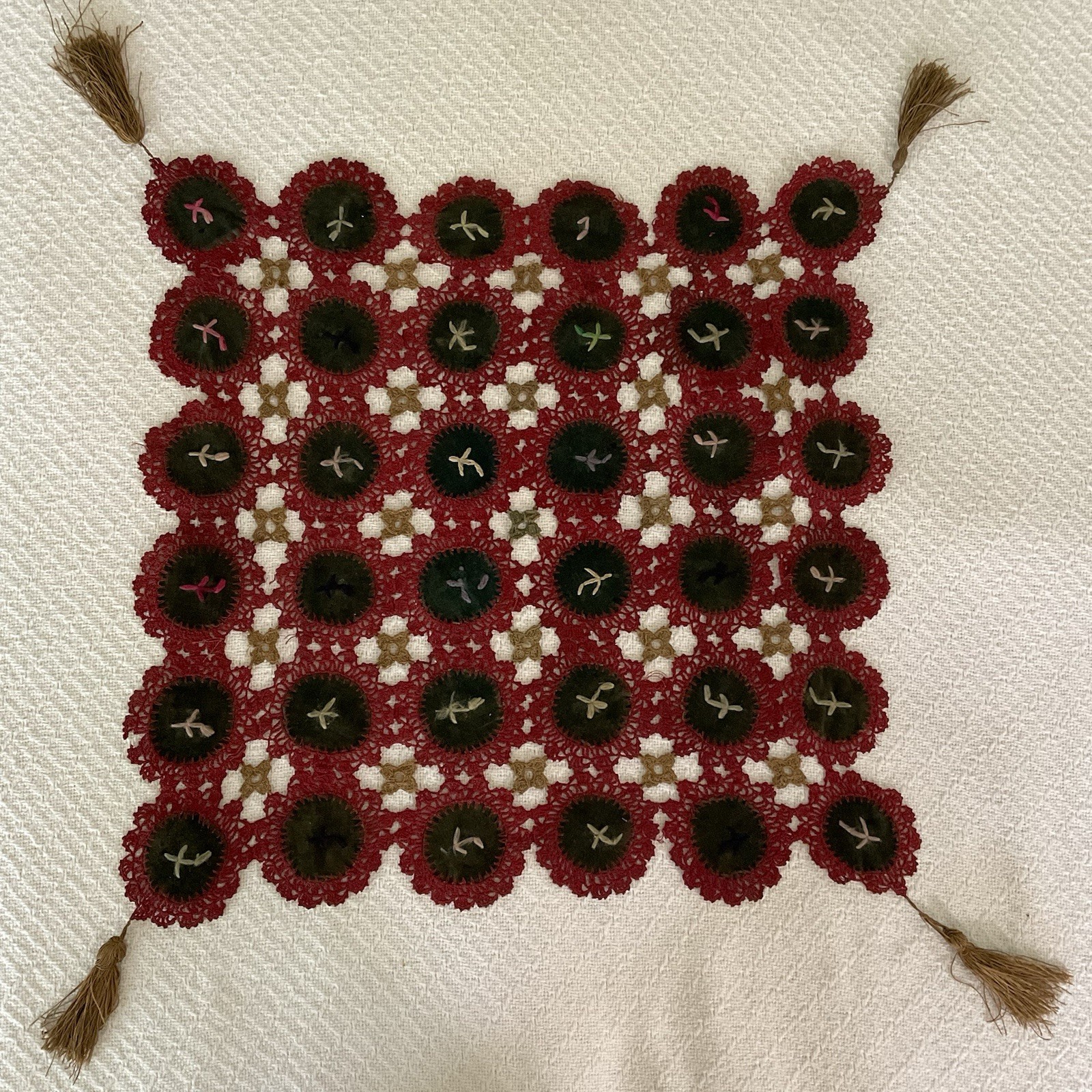 VTG Handmade Crochet Doily Red Green Tassels Applique Embroidered 18” Christmas