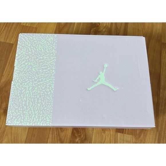 Nike Air Jordan 3 Retro OG empty shoe box Nike Air Jordan 3 Retro OG empty shoe box