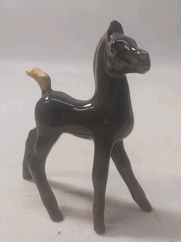 Vintage Italy Foal Baby Horse Figurine Brown Chestnut #4603 Vintage Italy Foal Baby Horse Figurine Brown Chestnut #4603