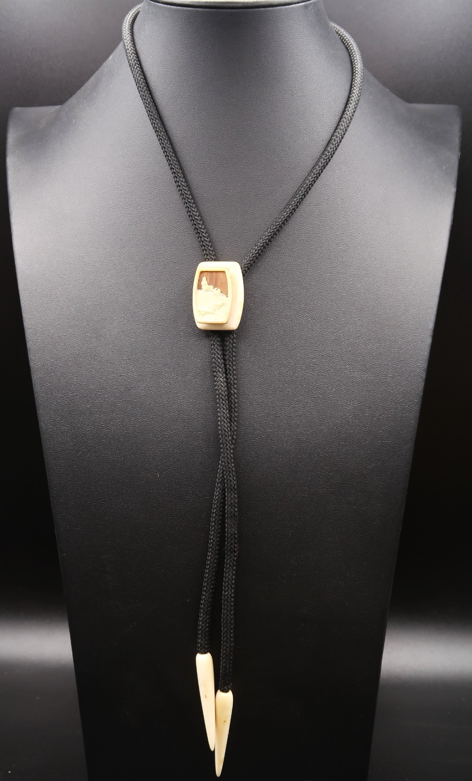 Vtg Alaskan Inuit Eskimo Dog Sledding Carved Bolo Tie & Aiguillettes 
