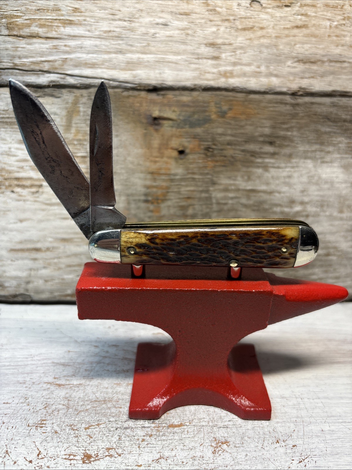 Vintage Camillus Made 2 Blade Jack knife USA Green Bone Handles Beautiful