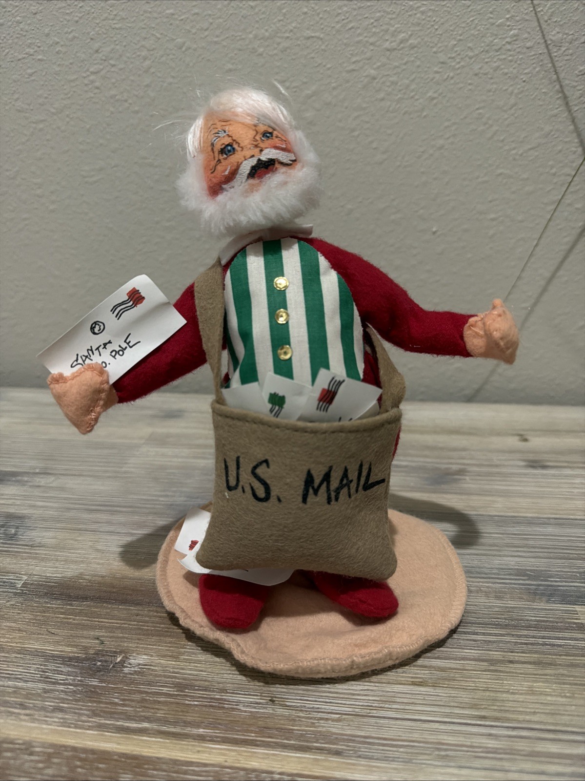 Annalee 8in Santa Claus With Letters 1993 Christmas