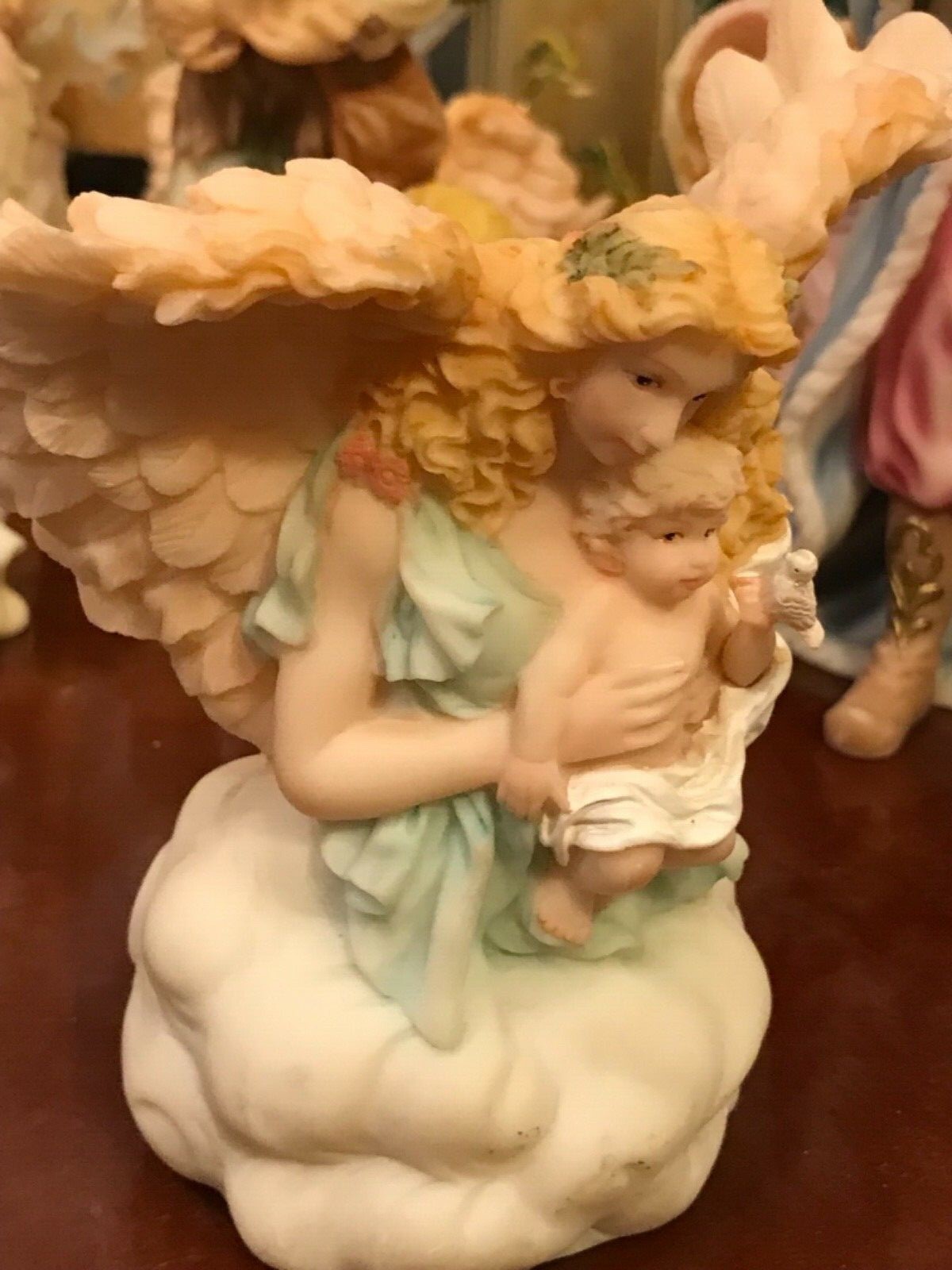 LOVELY ANGEL ROMAN INC SERAPHIM LOVING SPIRIT BABY DOVE 1996 MUSIC BOX