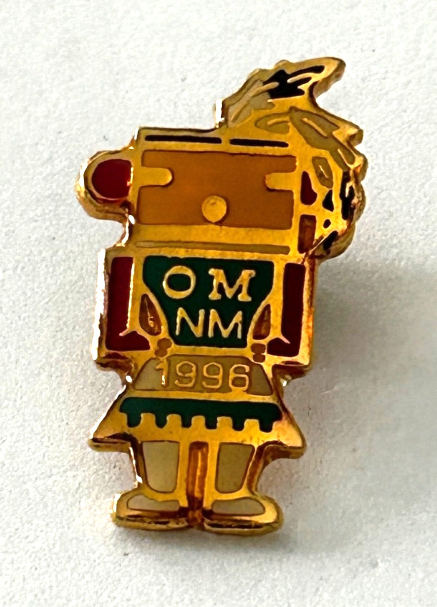 Vintage Odyssey Of The Mind 1996 Pin New Mexico Robot Feather OM