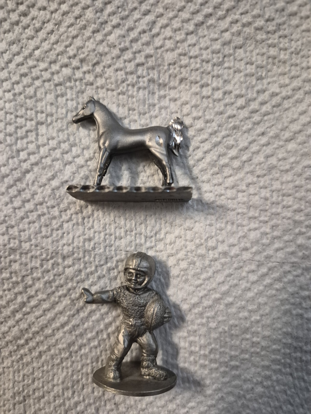 VGUC SPOONTIQUES Pewter Football Player #8 Figurine 1978  & Pewter Horse Lot 