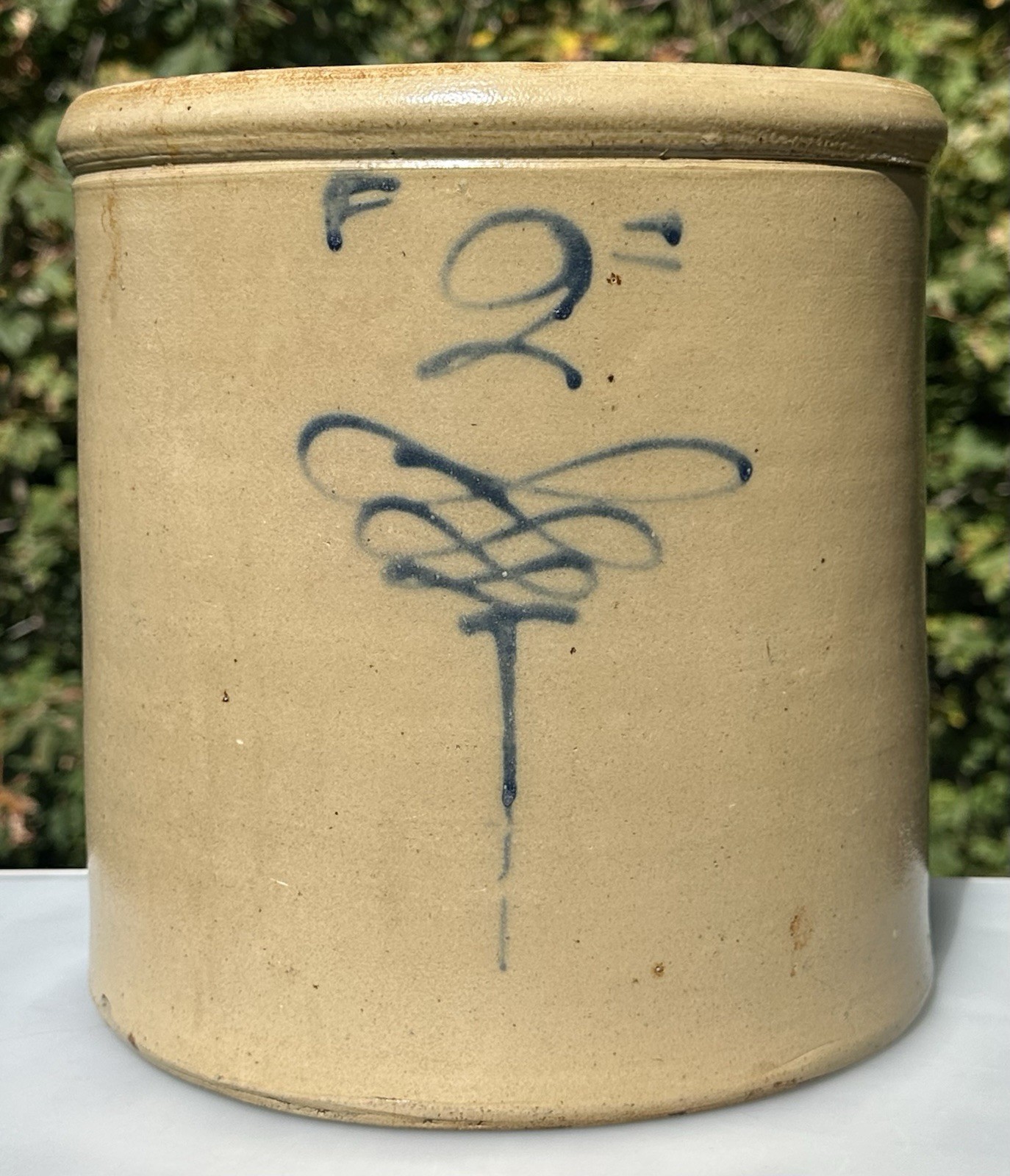 Antique #2 Gallon Red Wing Redwing Target Bee Sting Stoneware Salt Glazed Crock