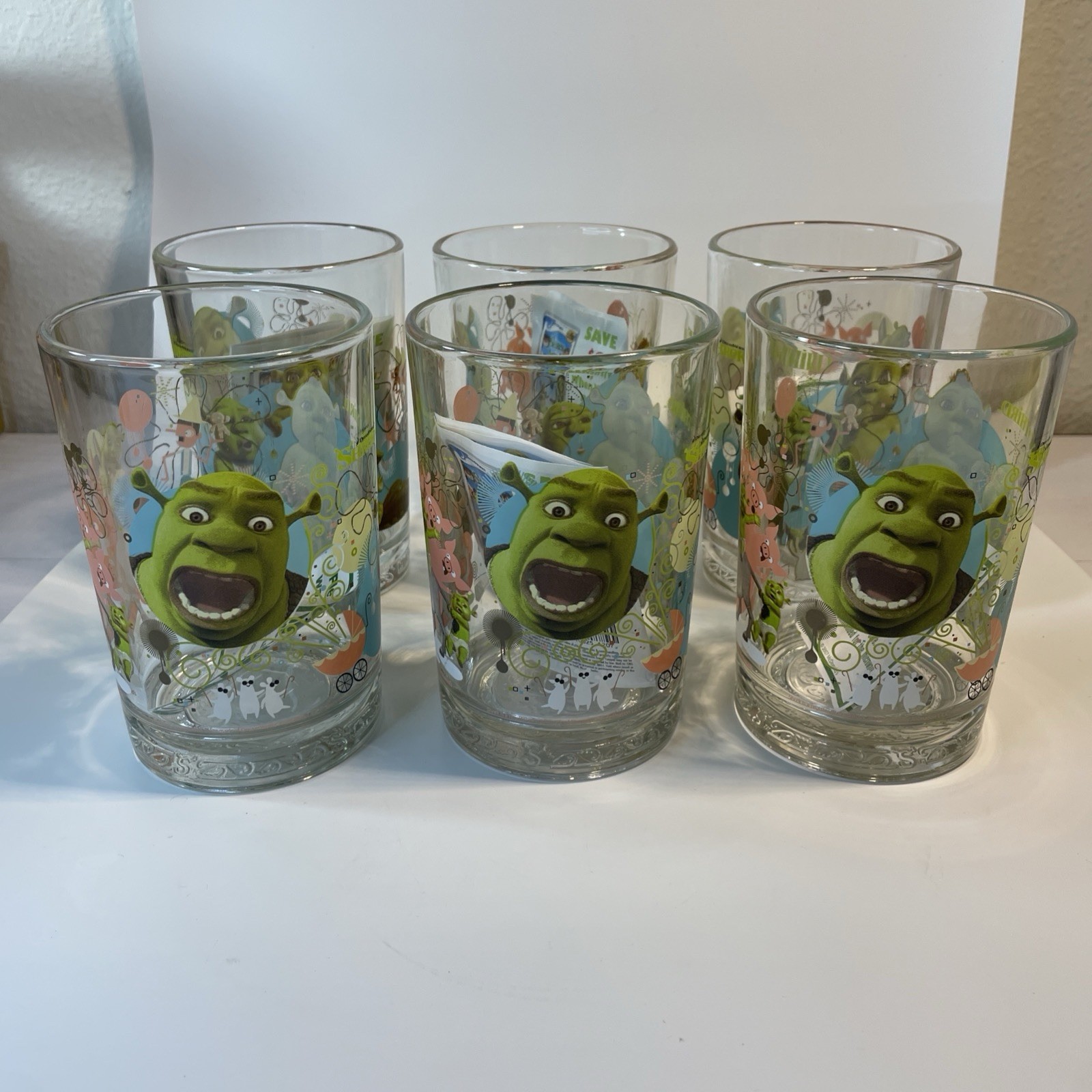 McDonald\'s Shrek the Third Set of 6 Collectible Glasses 2007 With Inserts