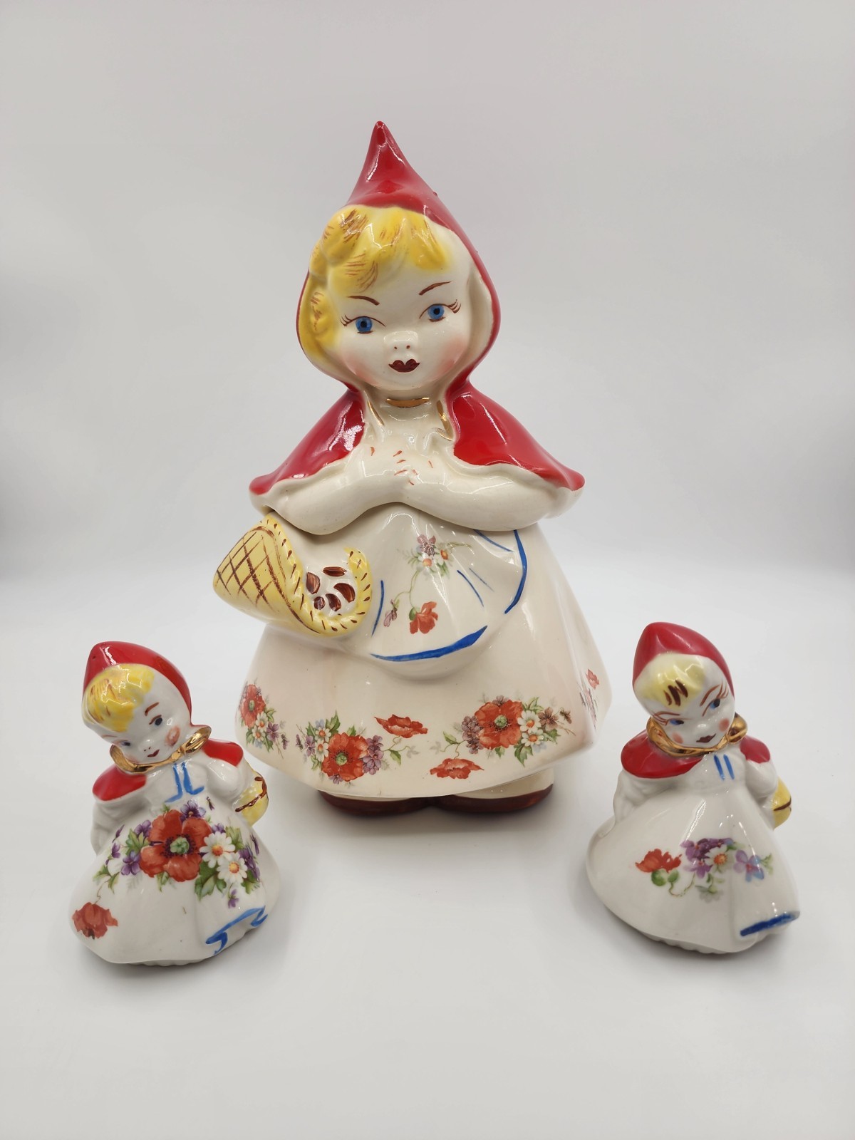 Vintage Hull Little Red Riding Hood Cookie Jar w/Matching Salt & Pepper Shakers