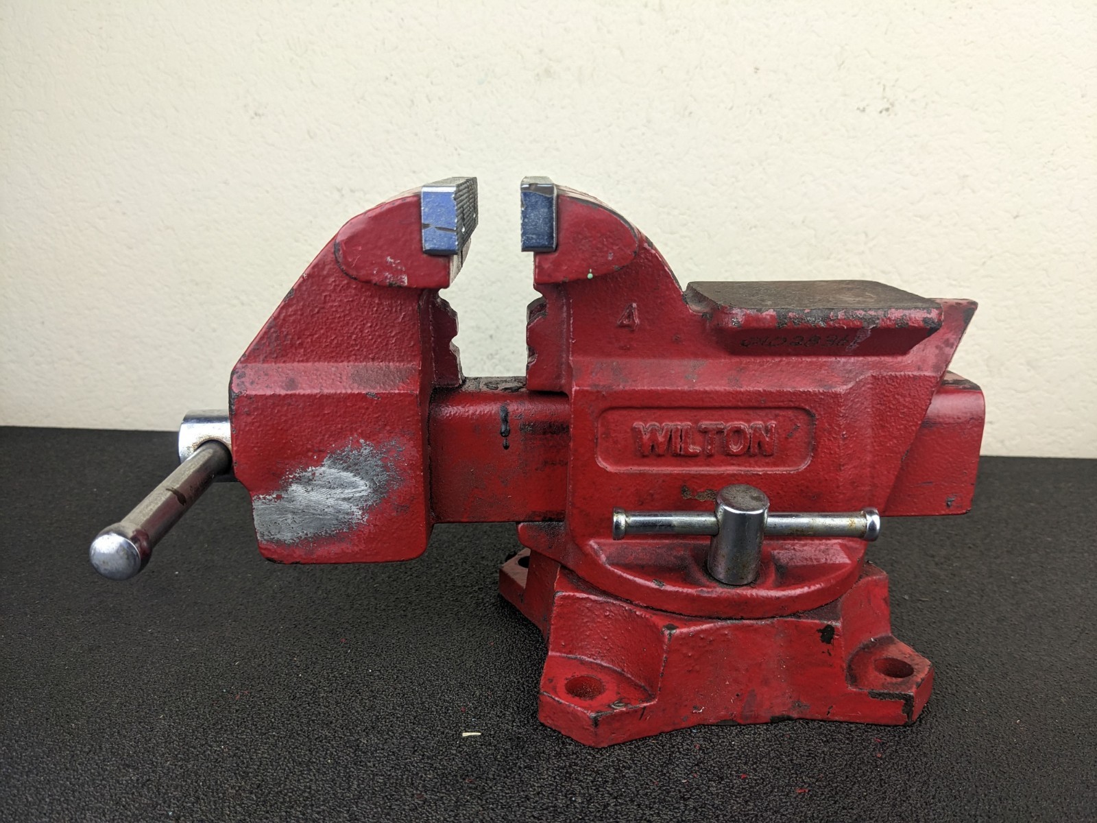 #bl849 Wilton 460 Vise
