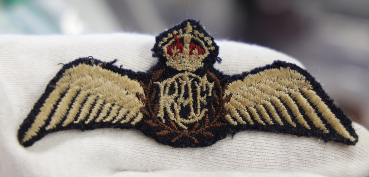 WWII Royal Canadian Air Force Pilot Wings Patch