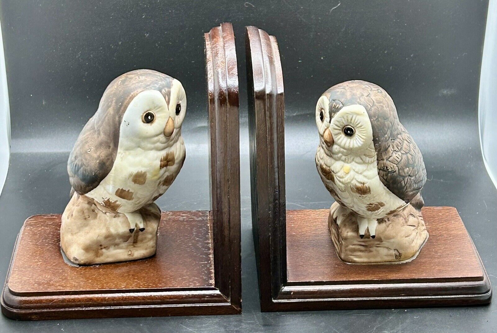 VINTAGE Pair Of Bookends Ceramic Brown OWL’s on Wooden Base Owl Bird  1970’s