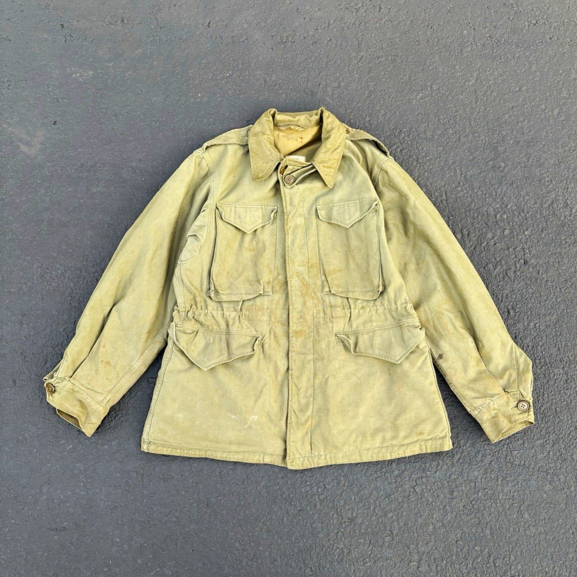 US Military M-1943 Field Jacket w/ Hood, WWII (1939-45) Army Original US Military M-1943 Field Jacket w/ Hood, WWII (1939-45) Army Original
