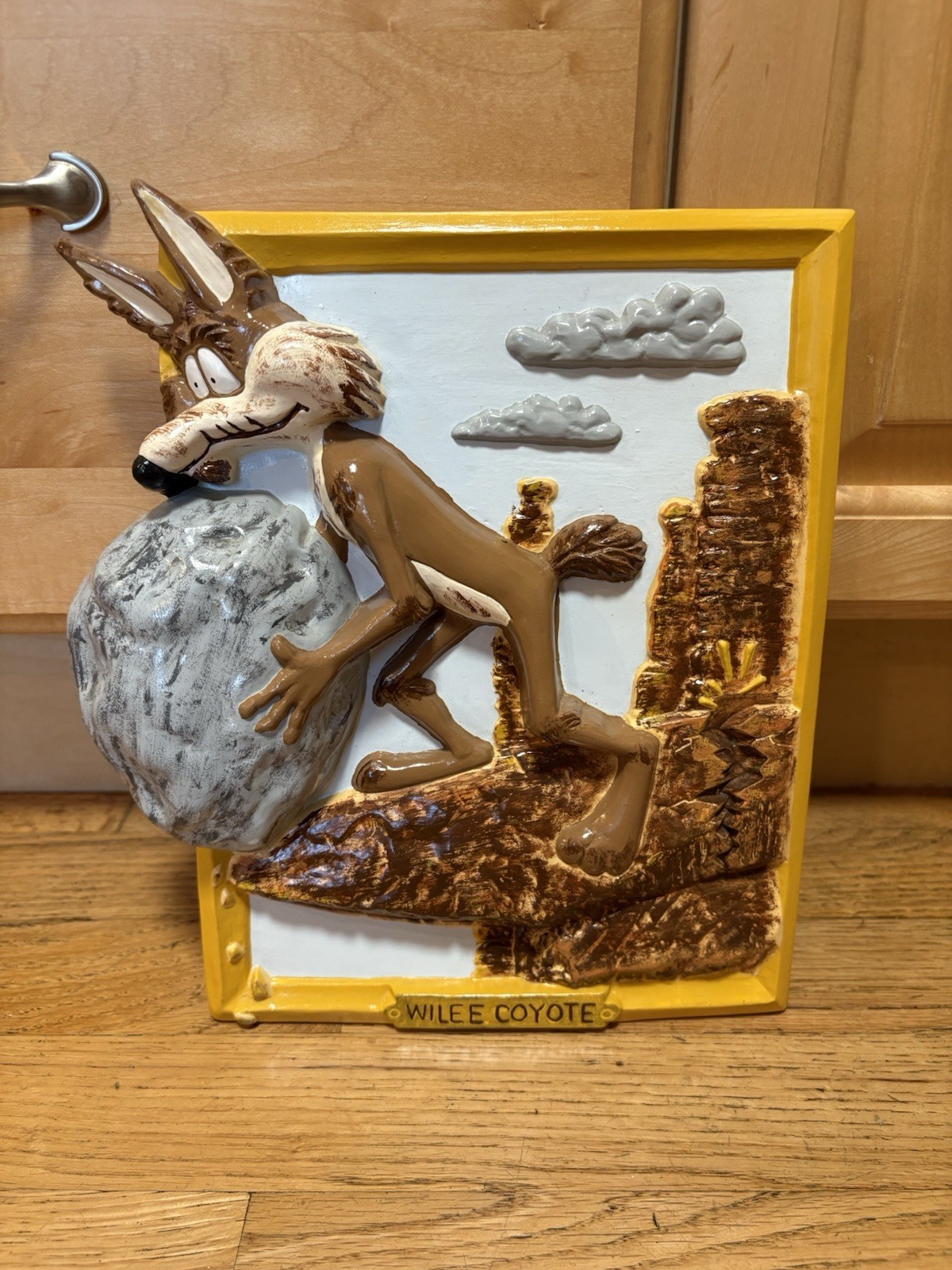 Looney Tunes Wile E. Coyote Ceramic Wall Plaques Multicolor “Jo Keith 1977”