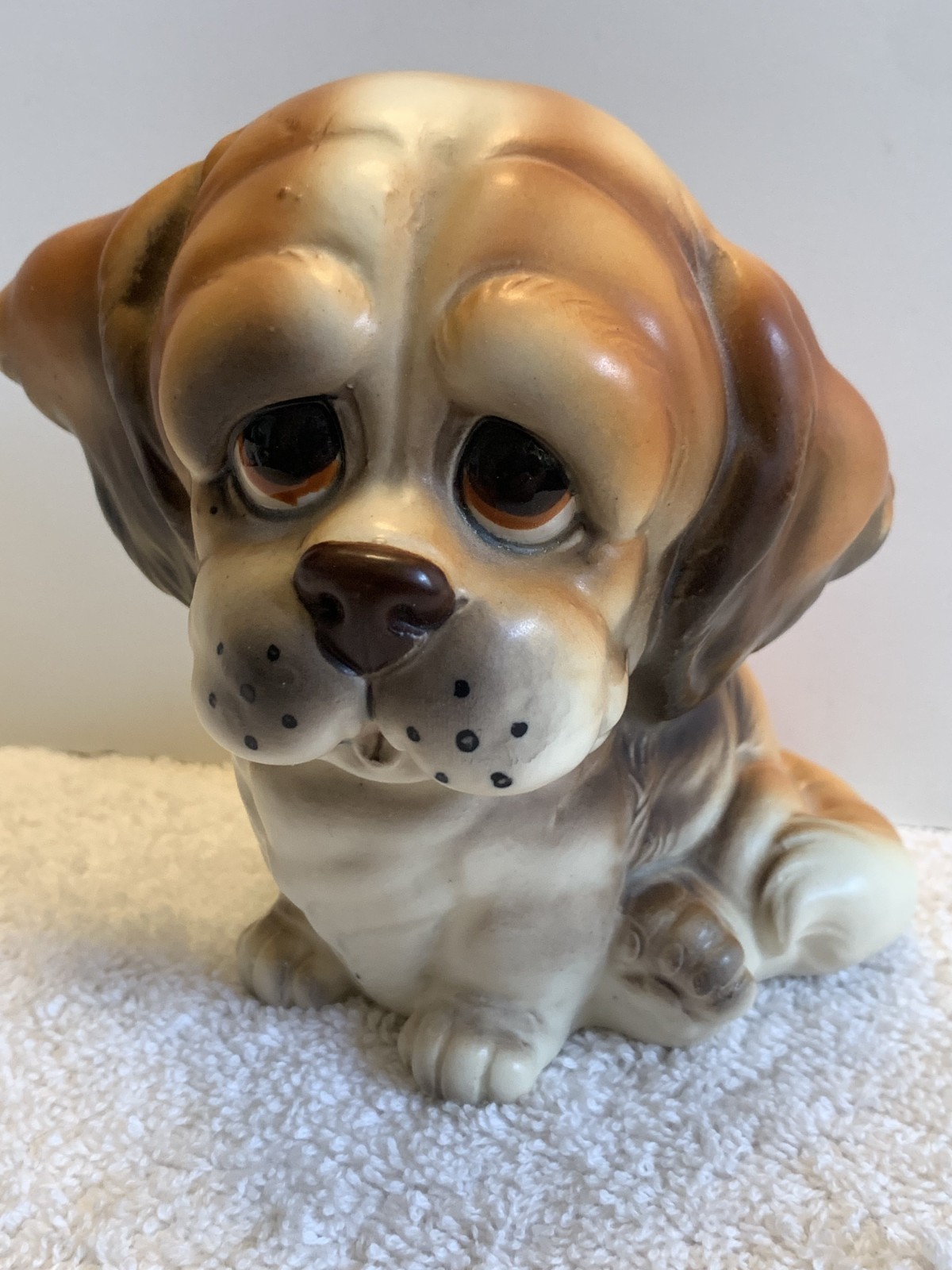 Vintage Lefton H1240 Beagle Dog Bank - w/ Label Tag Vintage Lefton H1240 Beagle Dog Bank - w/ Label Tag