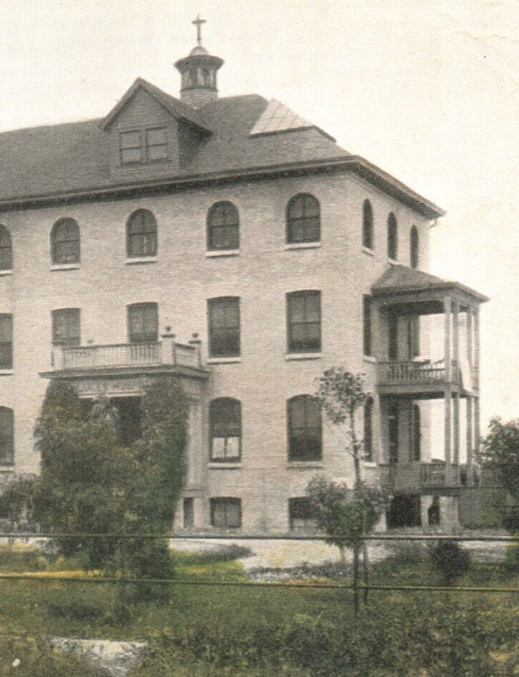 St Lukes Hospital Aberdeen South Dakota E C Kropp 1908 Postcard