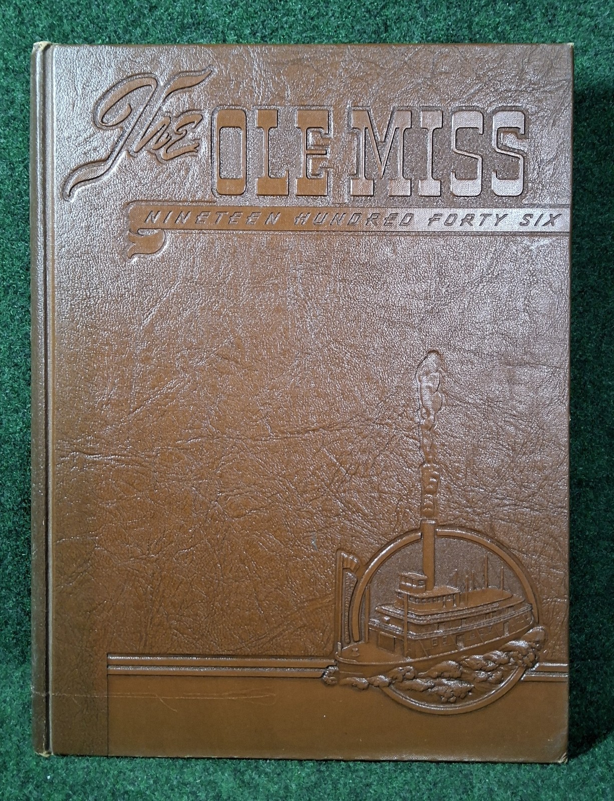 1946 OLE MISS YEARBOOK - University of Mississippi Clean Nice