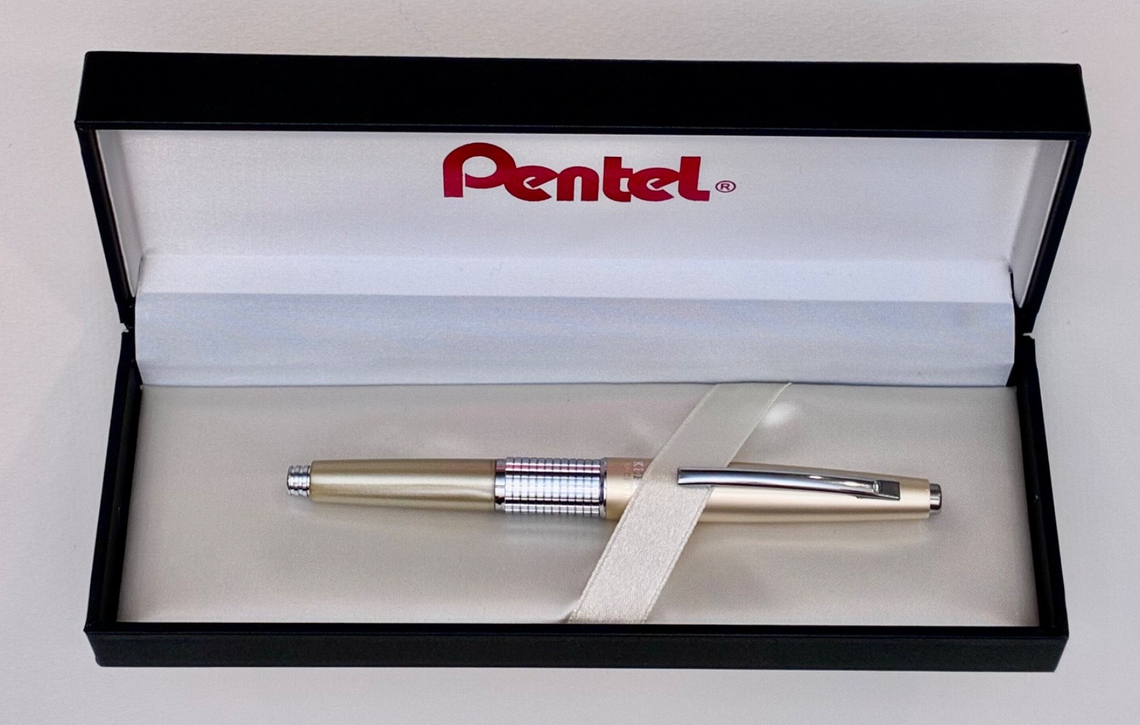 Pentel Kerry P1035-XD Champagne Gold Limited Edition Pencil 0.5mm 2013 New