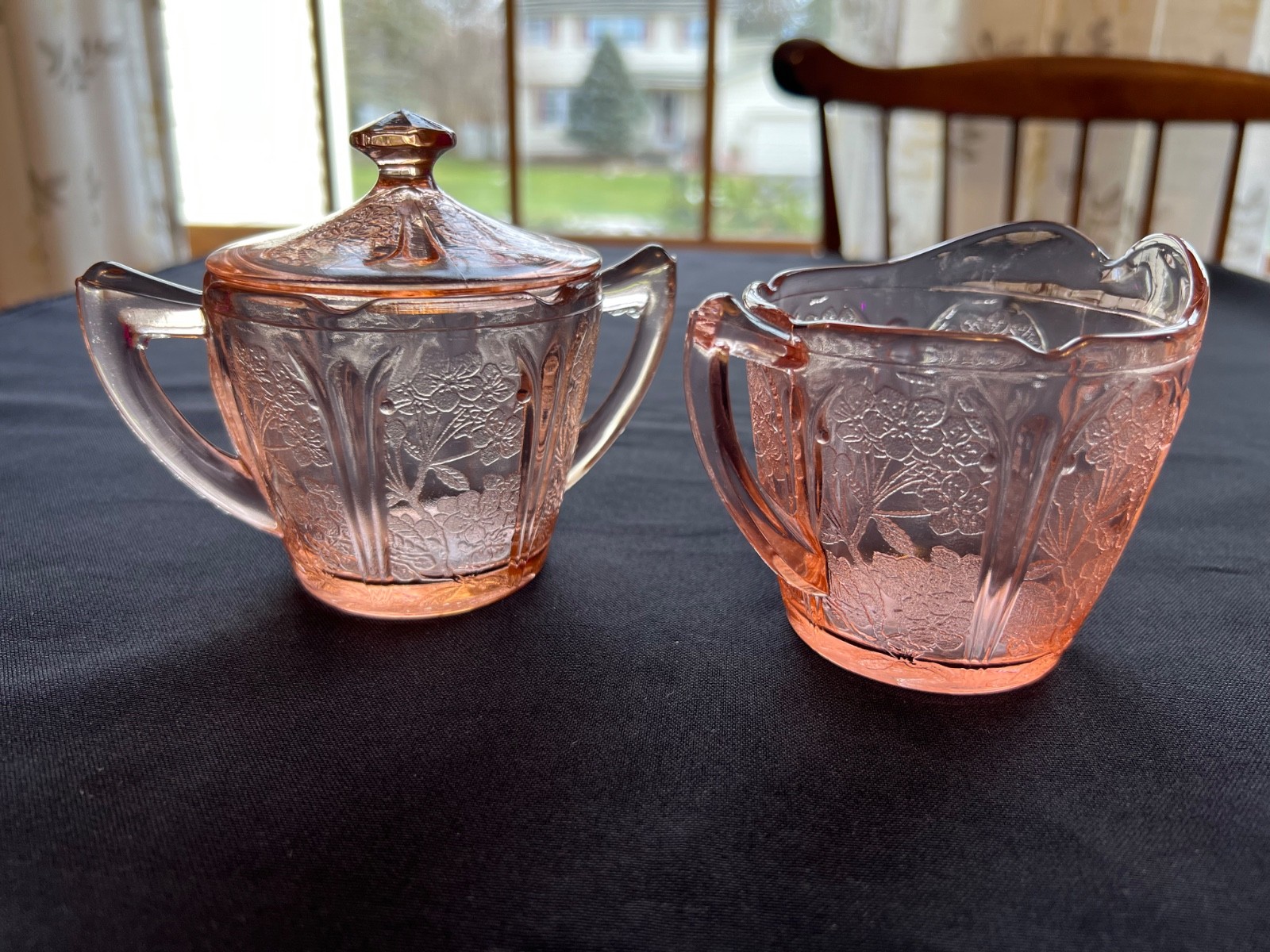 Vintage Jeannette-Cherry Blossom-Pink Depression Creamer & Lidded Sugar Bowl..A1
