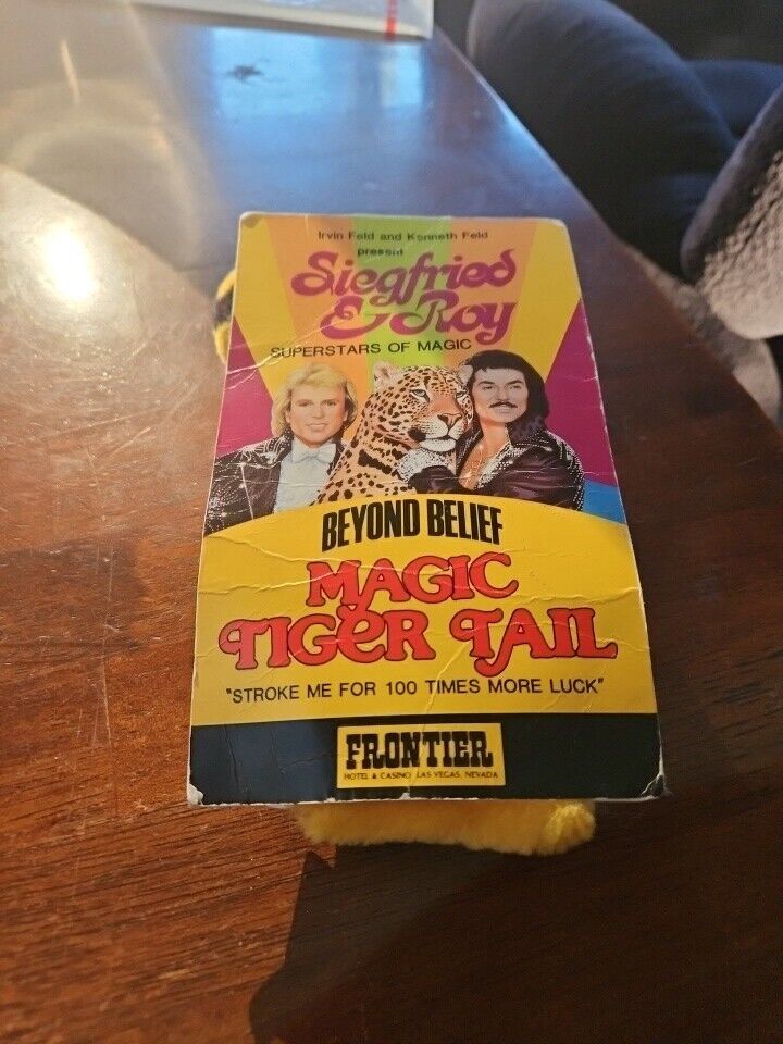 Vintage Siegfried & Roy Magic Tiger Tail Frontier LV Hotel Plush Souvenir 4 Luck