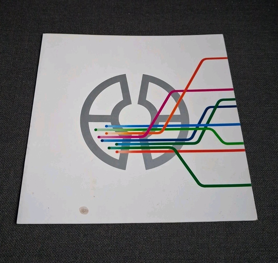 Walt Disney World EPCOT CENTER Sperry COMPUTER CENTRAL 1982 Promo Brochure Prop