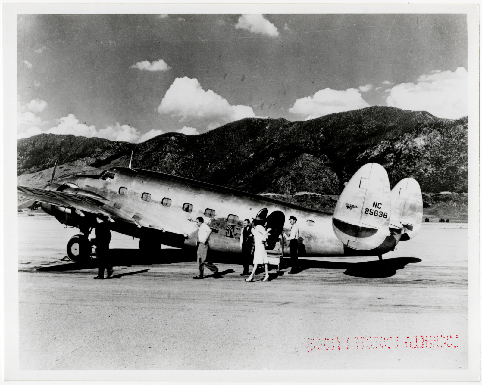 Western Air Lines Lockheed Lodestar NC25638 Indian Chieftain 8x10 Repro Photo