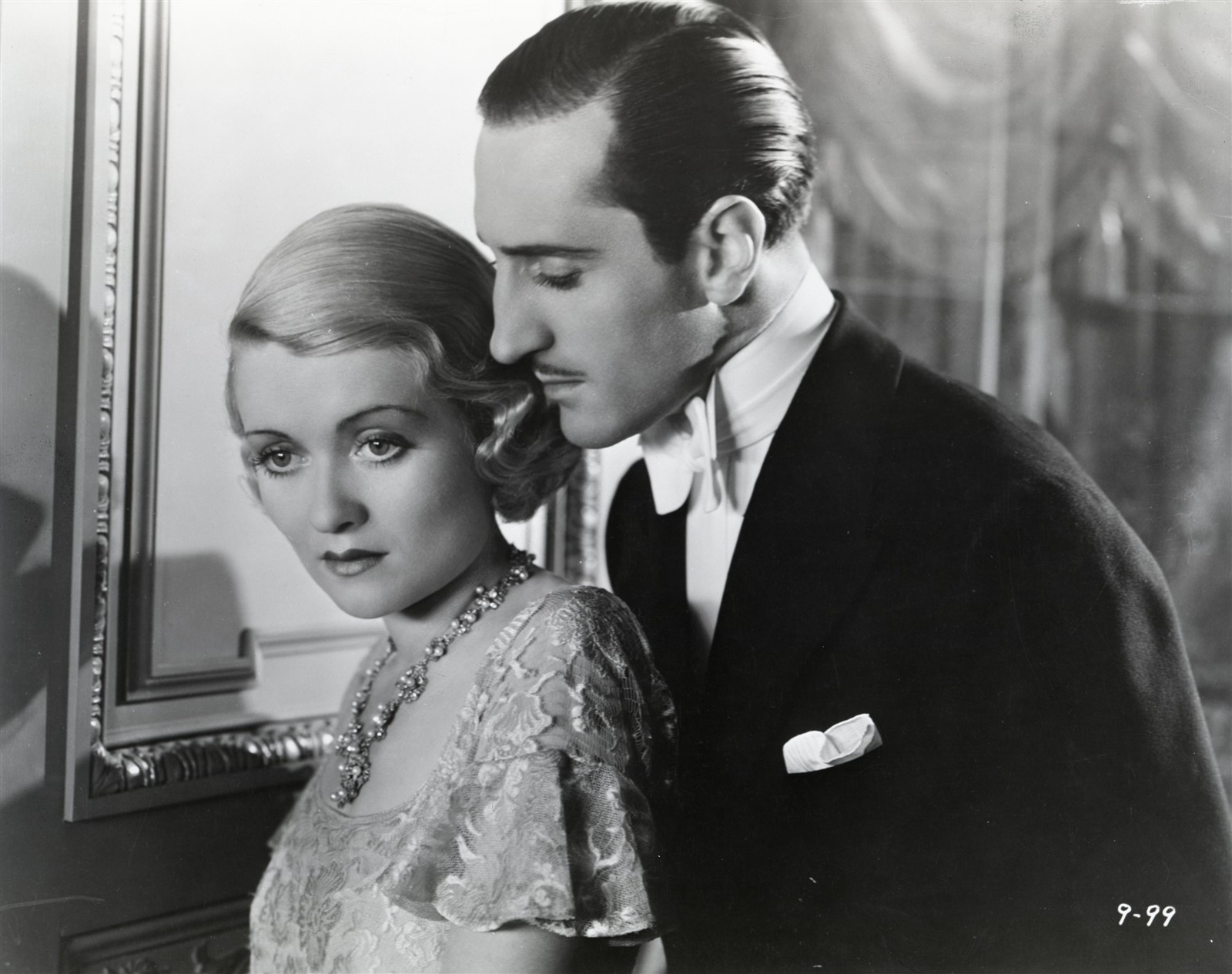 KCE2-279 CONSTANCE BENNETT BASIL RATHBONE SIN TAKES HOLIDAY VTG 8X10 COPY NEG KCE2-279 CONSTANCE BENNETT BASIL RATHBONE SIN TAKES HOLIDAY VTG 8X10 COPY NEG