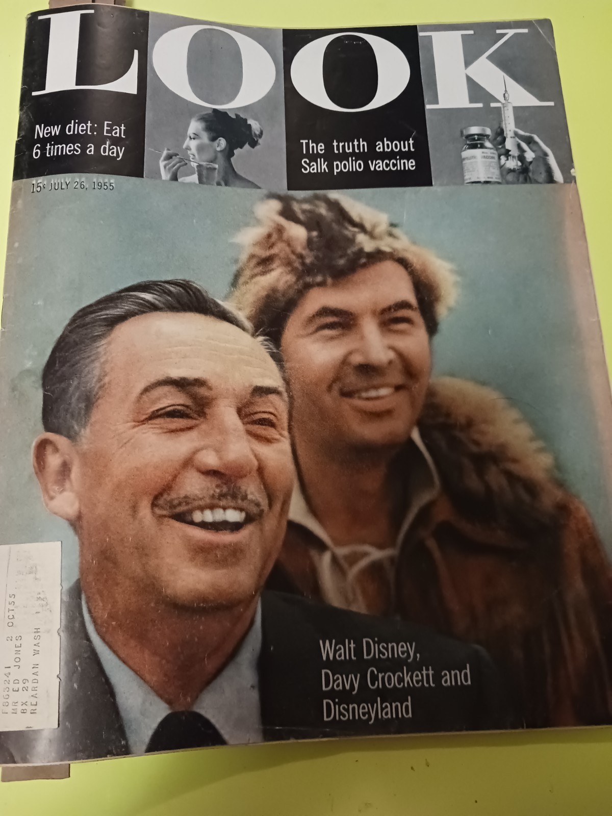 LOOK MAGAZINE - WALT DISNEY / FESS PARKER - JULY 26, 1955