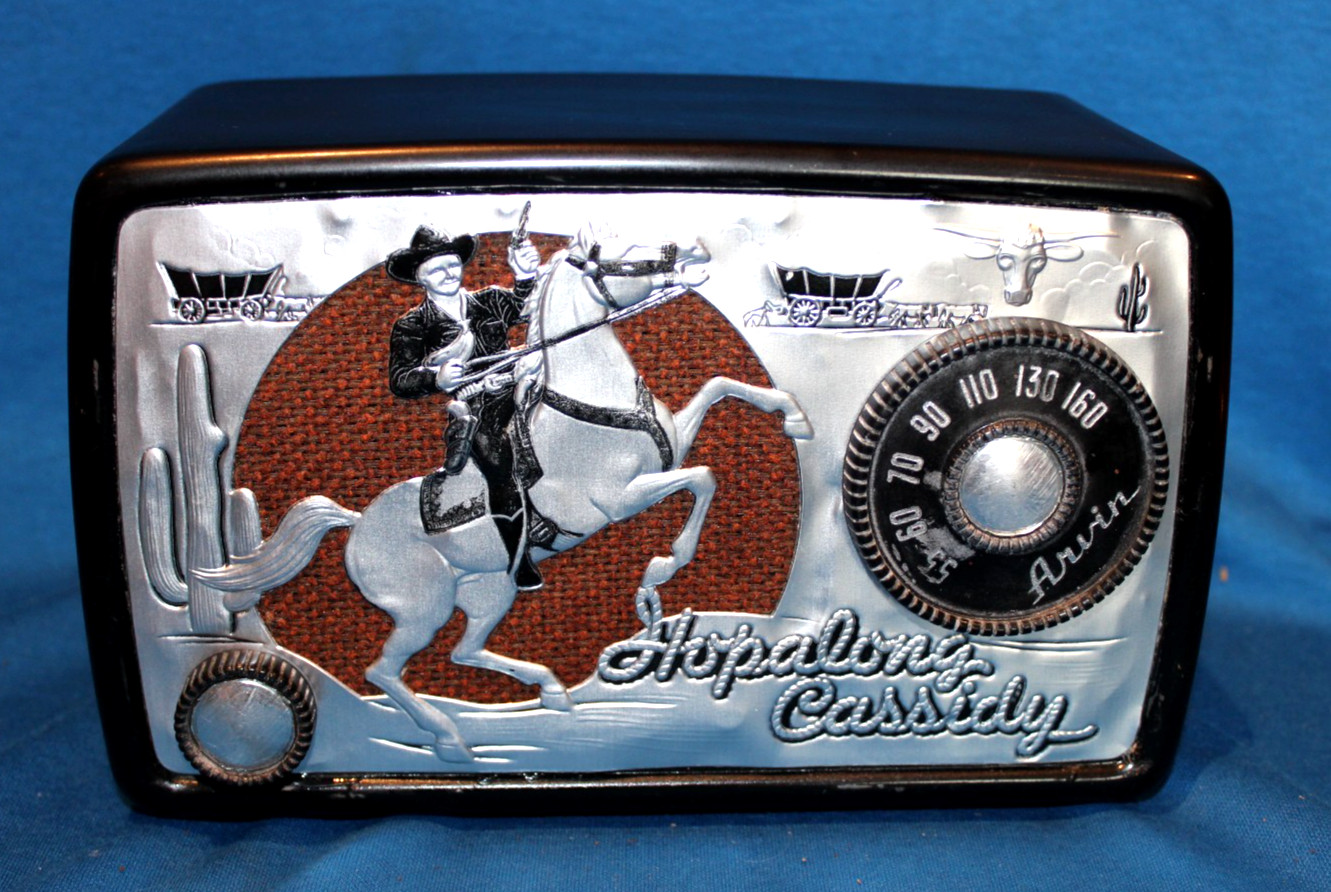 VINTAGE HOPALONG CASSIDY RADIO BY ARVIN - 1950s - OUTSTANDING CONDITION & WORKS