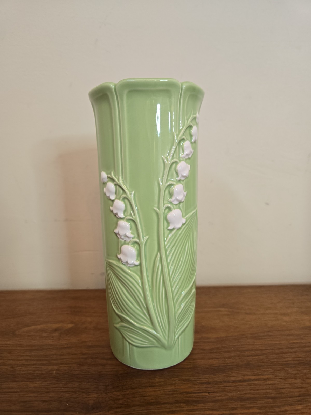 Vintage 1987 F.T.D.A. Lily of the Valley Vase Green Ceramic Art Deco Relief