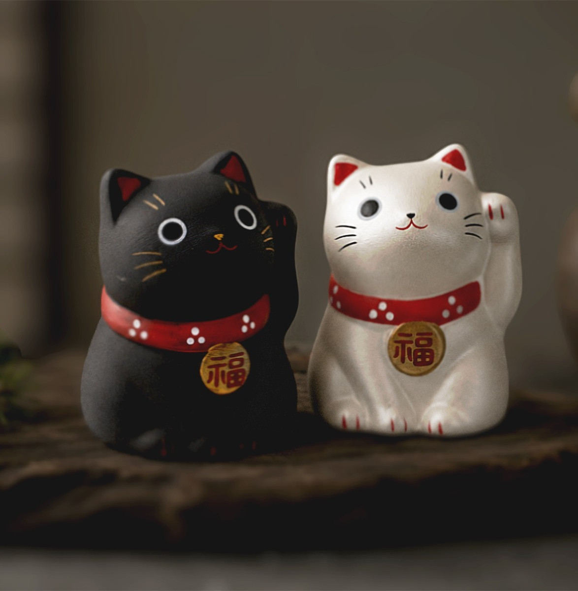 Japanese Lucky Cat Black & Silver Set Feng Shui Maneki Neko Figurine Yakushigama