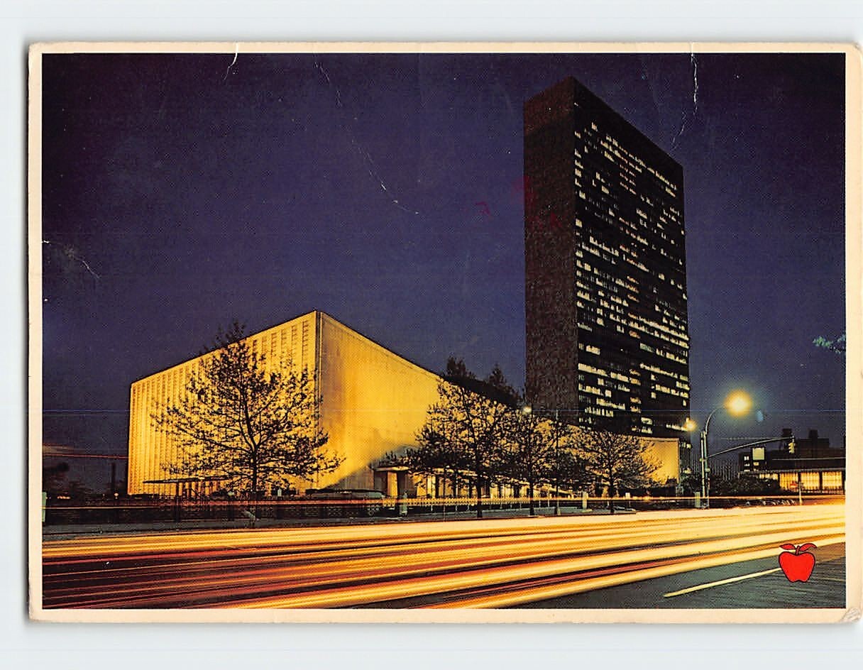 Postcard United Nations Buildings NYC NY USA