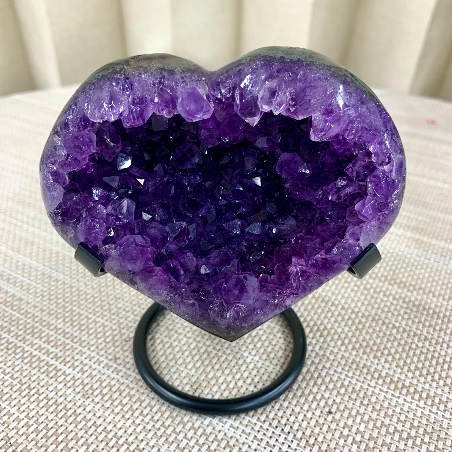 360G Natural heart-shaped Amethyst gem quartz cluster crystal sample