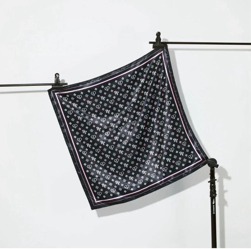 [AU Ready Stock] Blackpink Deadline Tour Silk Scarf Tokyo Limited Edition 