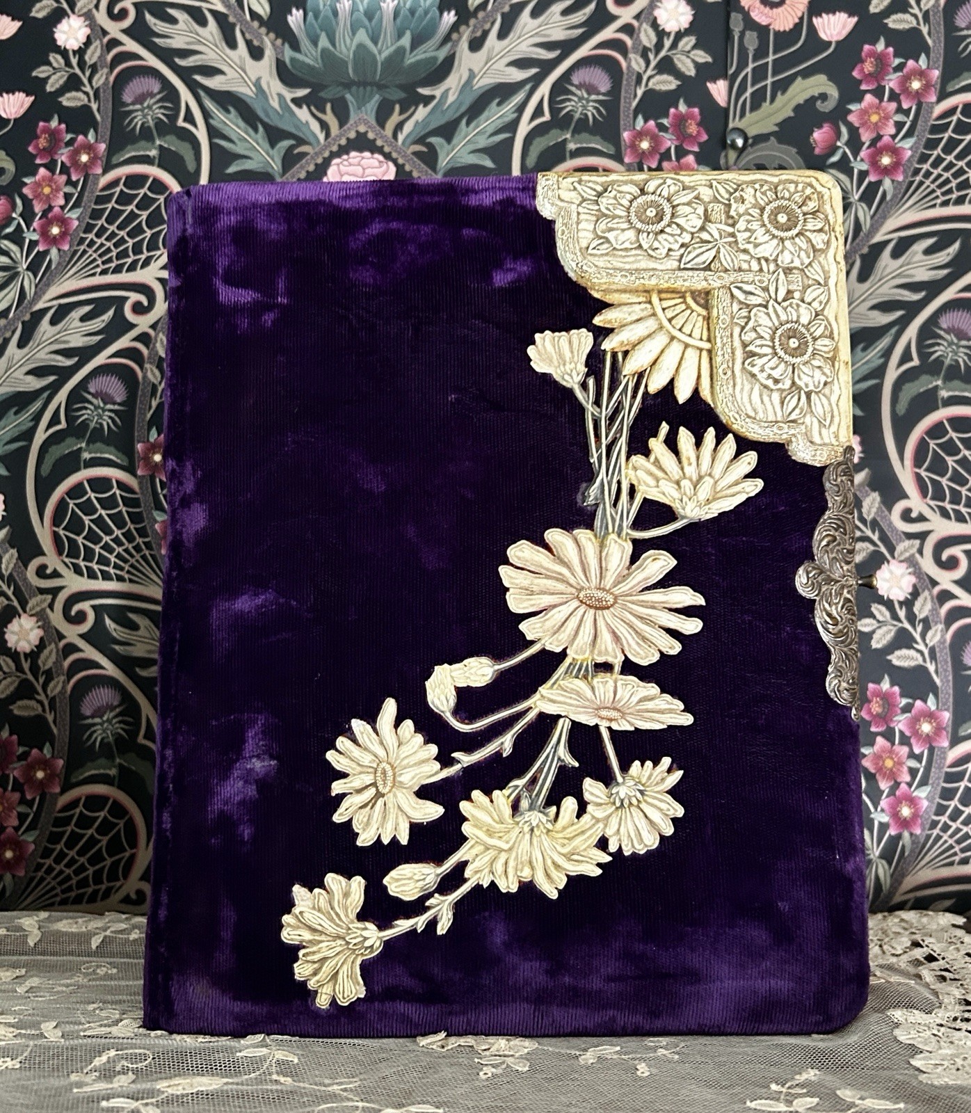 Antique Victorian Purple Velvet & Celluloid Stunning Cabinet Card Photo Album
