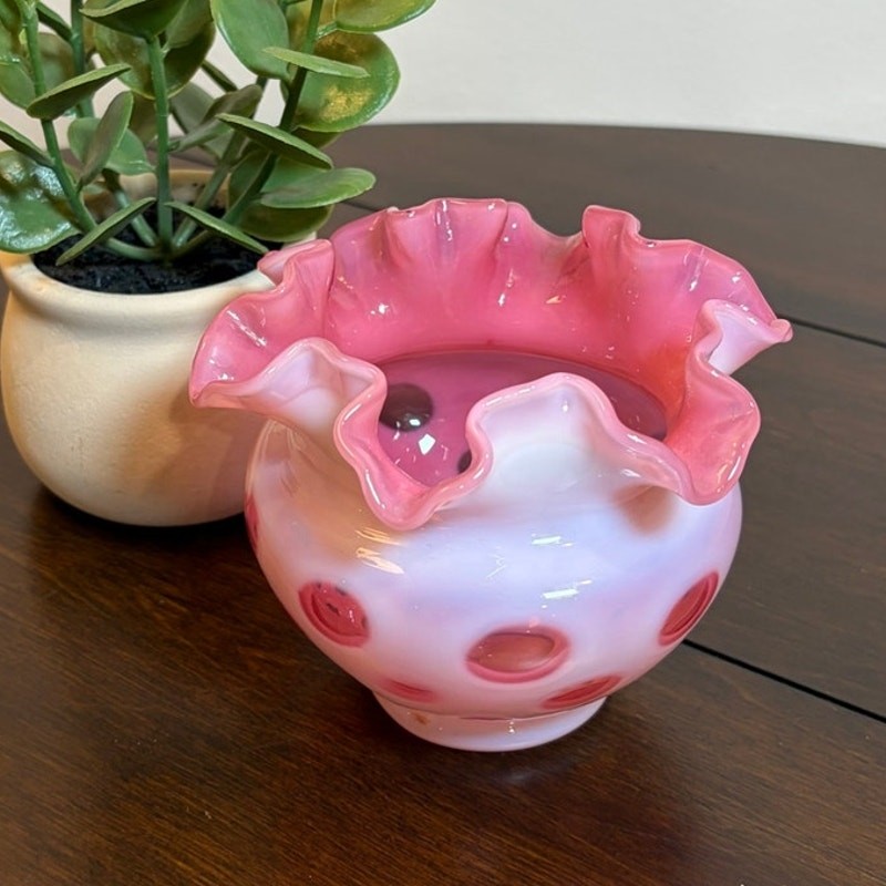Vintage Fenton Art Glass Cranberry Opalescent Coin Dot Ruffled Vase 1948-1964 Vintage Fenton Art Glass Cranberry Opalescent Coin Dot Ruffled Vase 1948-1964