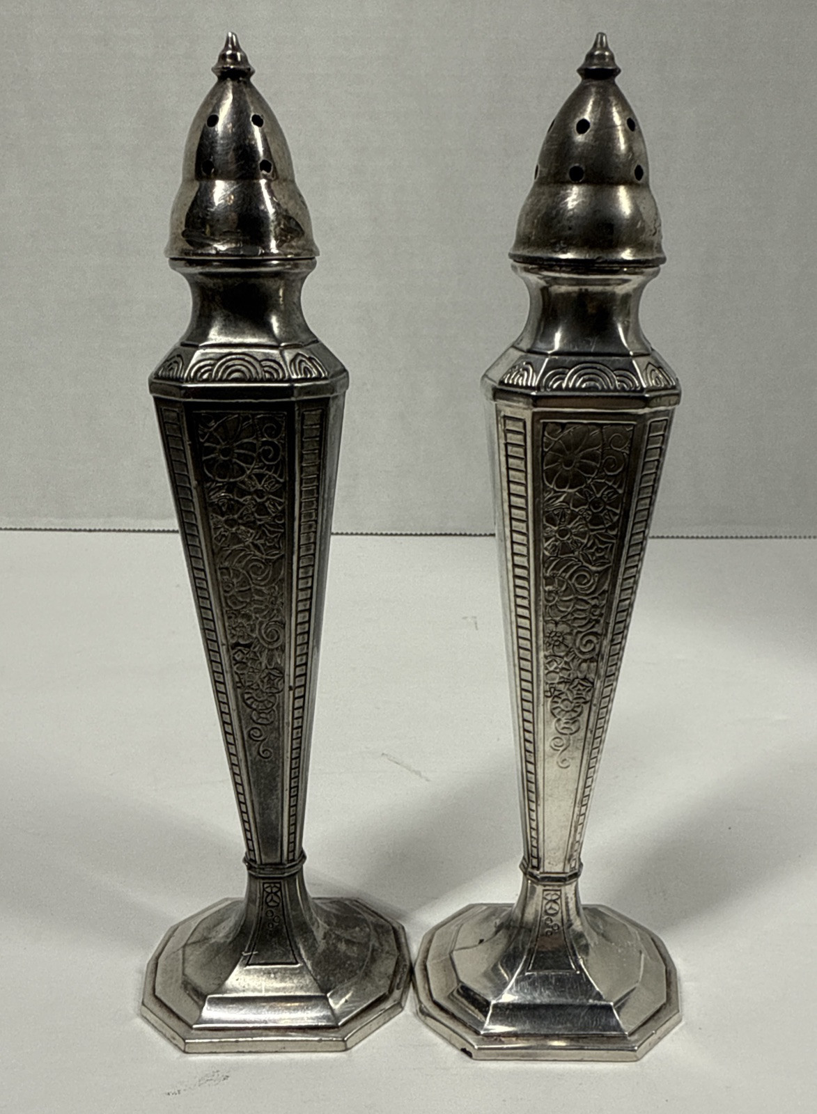 Astor By Poole Vintage Salt Pepper Shaker Set 559 Floral Silver Plate 6.5” Tall