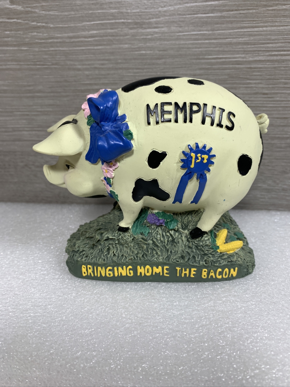 Memphis “Bringing Home The Bacon” Resin Craft Pig Piggy Bank Coin Collectible