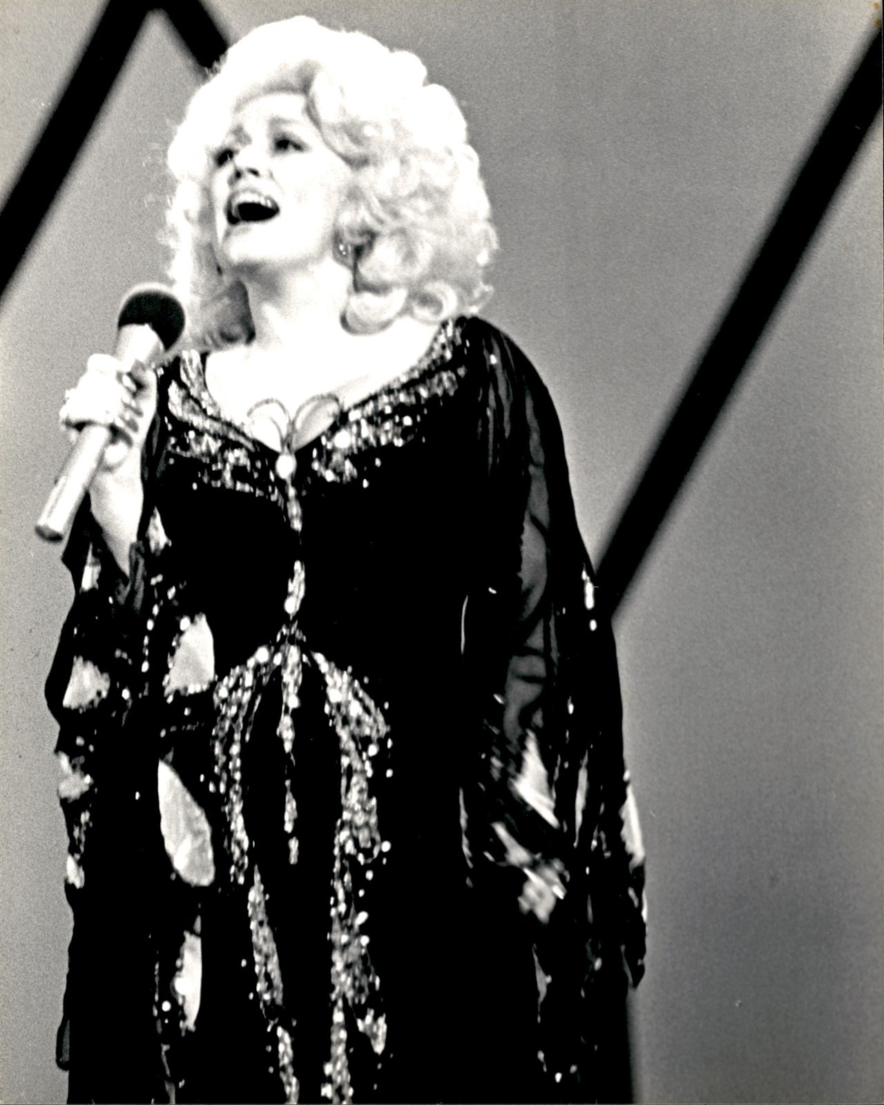 LMPE43 Original Photo DOLLY PARTON CONCERT IN 1970s BOB MACKIE BUTTERFLY DRESS LMPE43 Original Photo DOLLY PARTON CONCERT IN 1970s BOB MACKIE BUTTERFLY DRESS