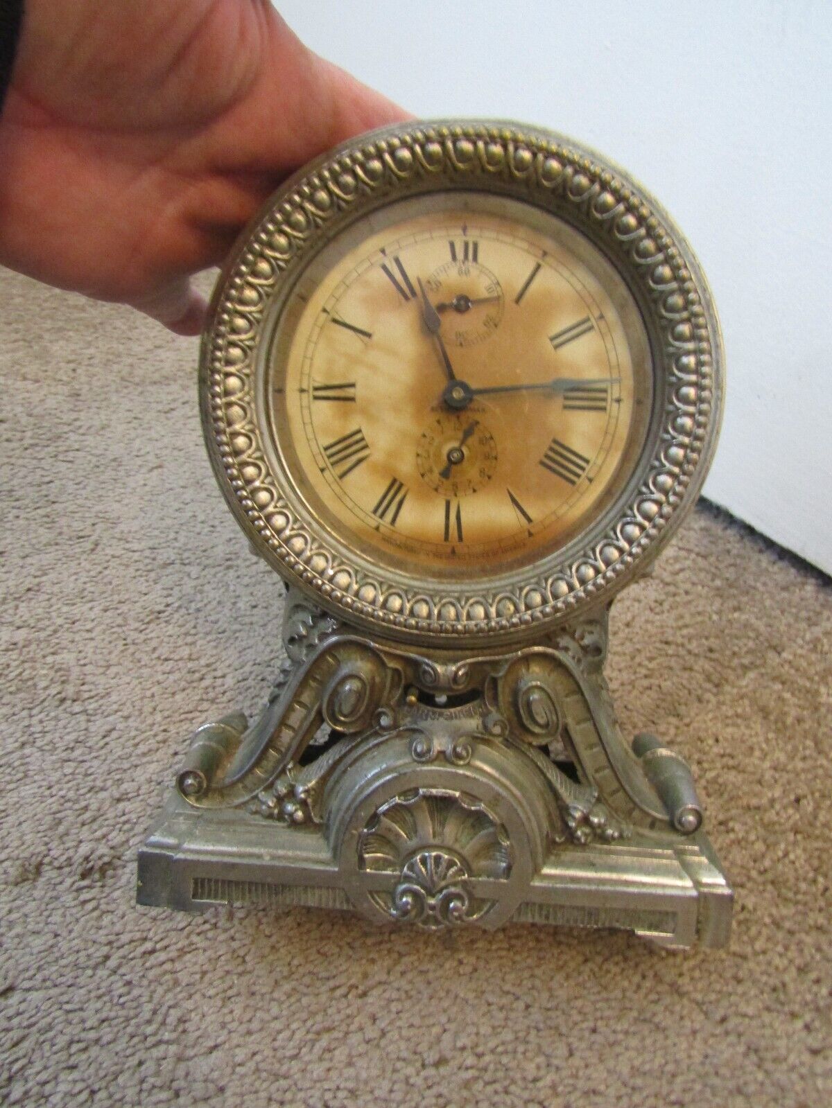 Vintage Antique Seth Thomas Mantle Desk Cast Iron Metal Clock Alarm runs & stops