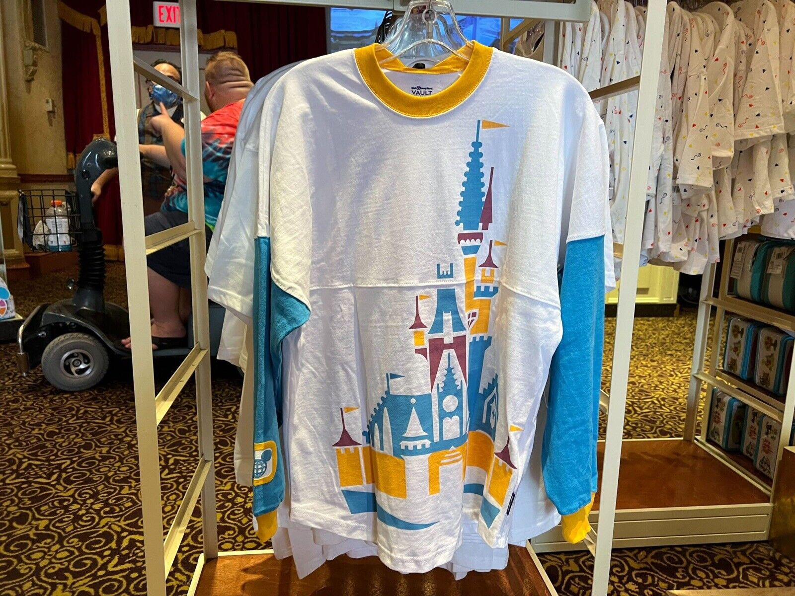 Disney Vault Cinderella’s Castle 50th Anniversary Spirit Jersey Size XS NWT