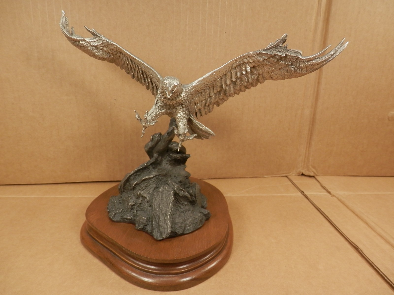 1983 CHILMARK George de Sodiza Triumphant Glory Pewter American Eagle #1635/9500