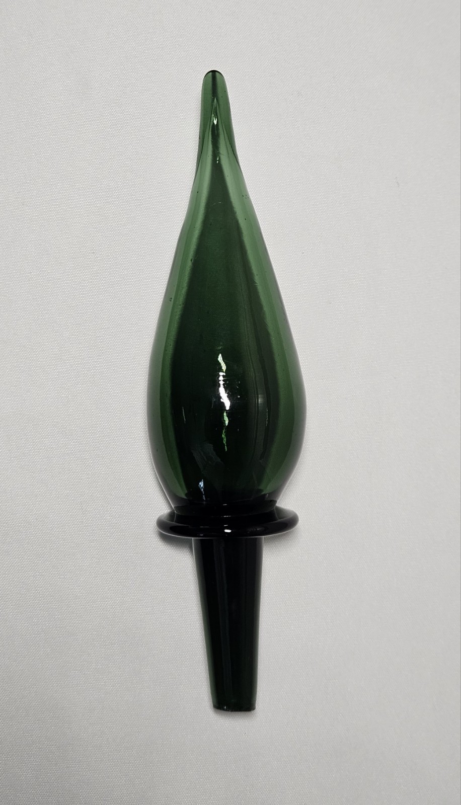 Vintage MCM Empoli Emerald Green Glass Flame Stopper Topper Replacement 9\