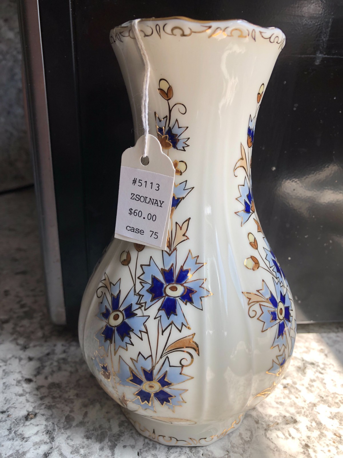 Zsolnay porcelain vase made in Pécs, Hungary Zsolnay porcelain vase made in Pécs, Hungary