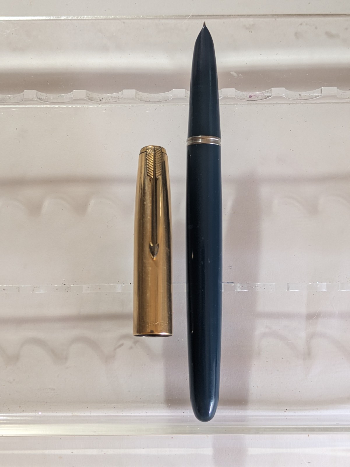 vtg blue 1/10 12k Gf Cap Parker 51 Fountain Pen - 14k F Nib