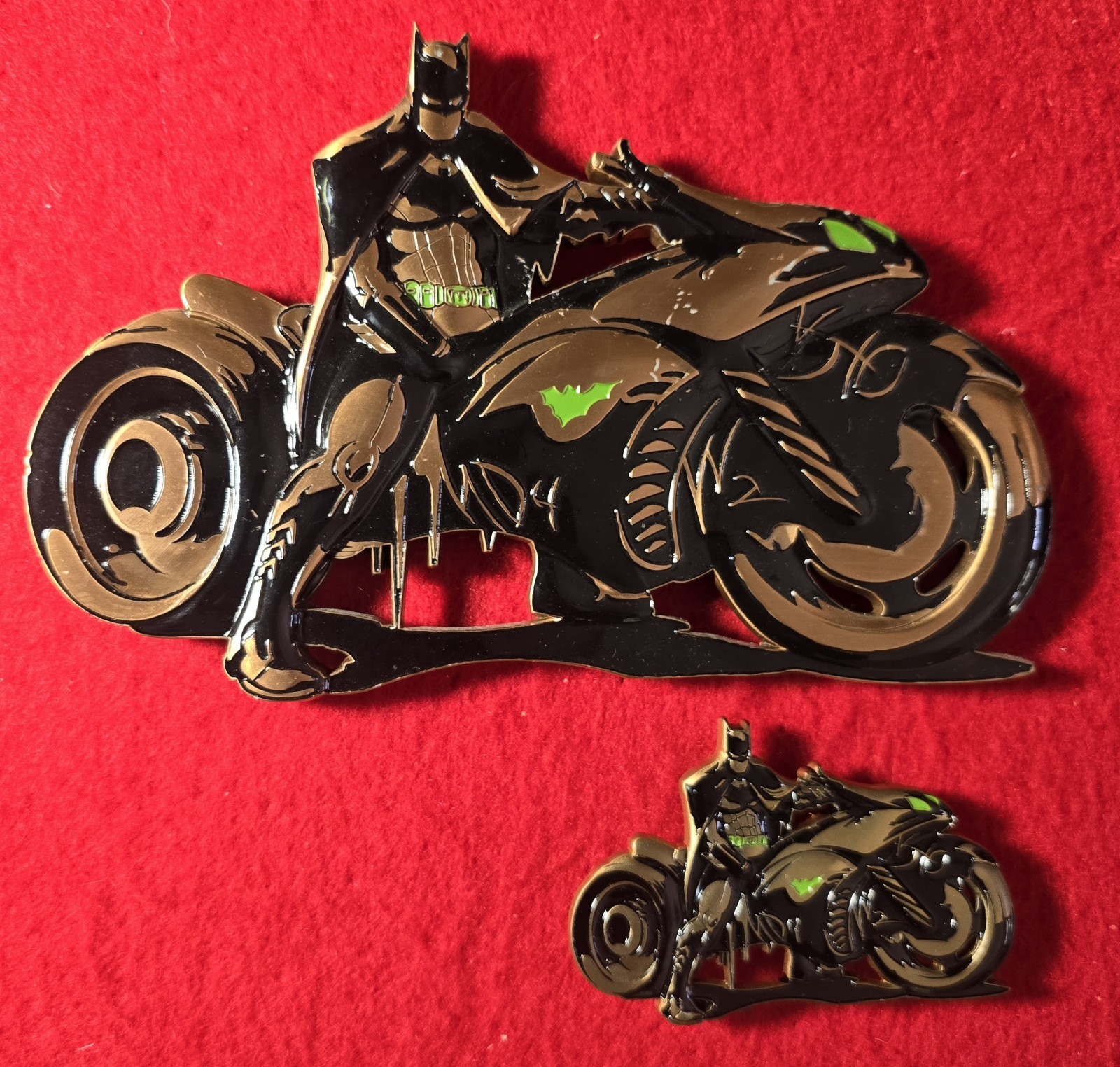 Little League Pin Copper Metal Batman Green Logo 8-in And 3 1/2 In Pins