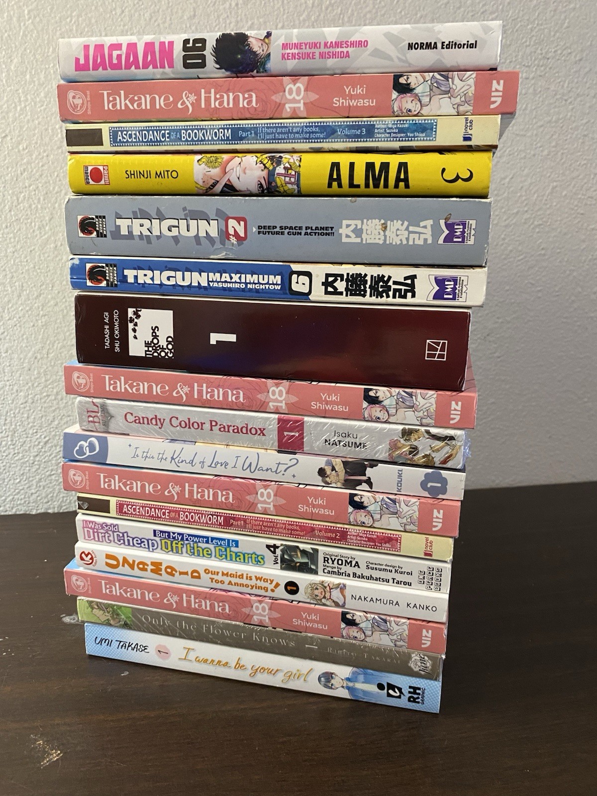 MANGA Book Lot of 17 “VIZ, Dark Horse, j-novel Club”
