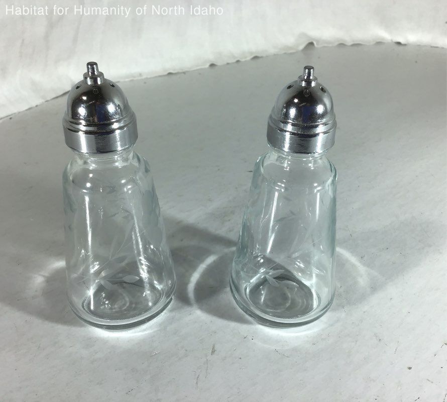 1980's Princess House Glass Retro Salt & Pepper Shakers
